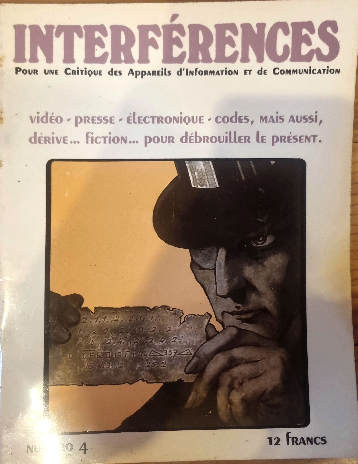 INTERFÉRENCES