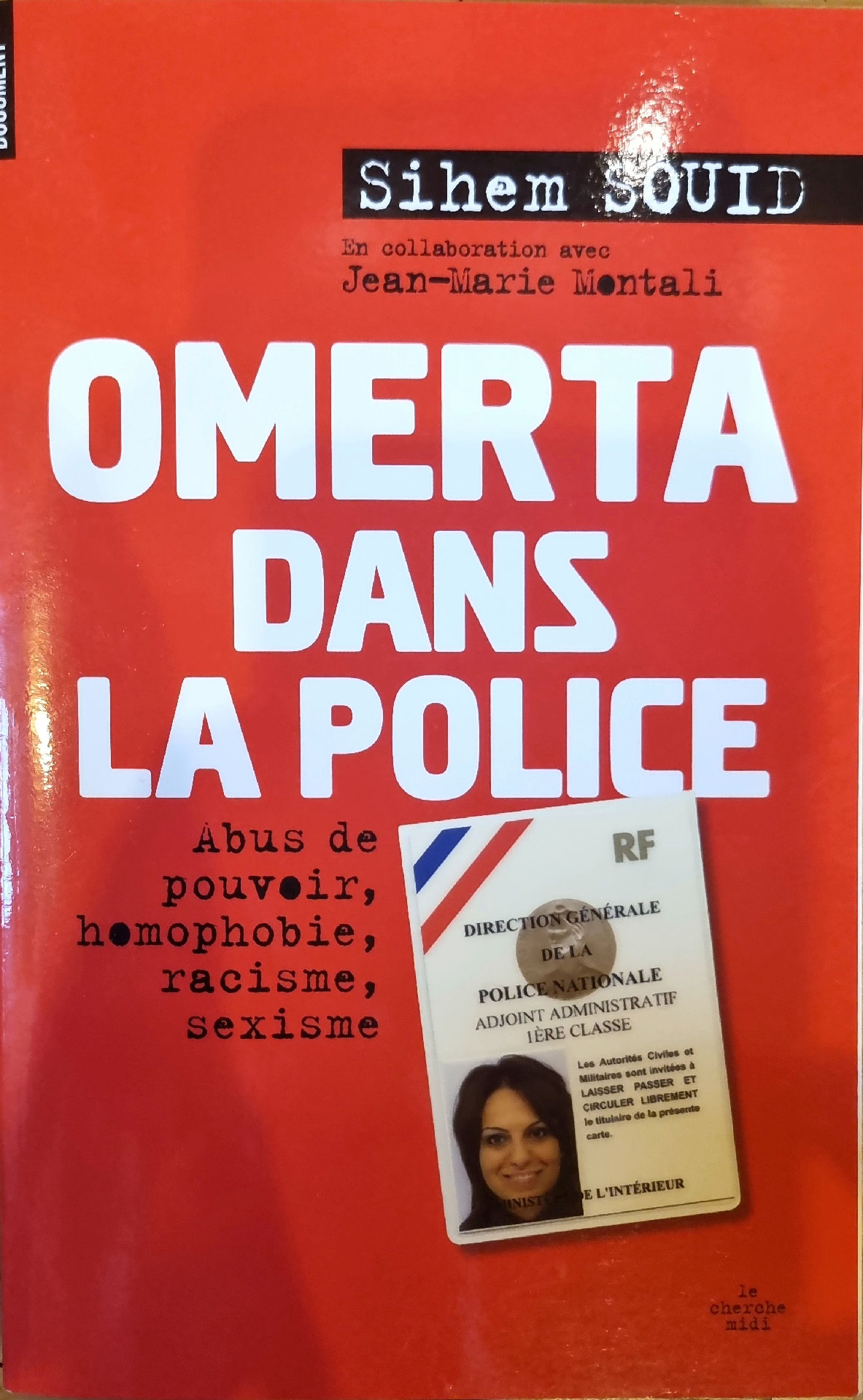 Omerta dans la police
