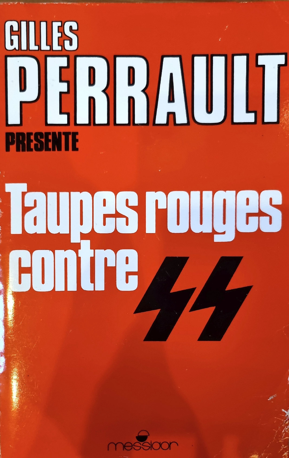 Taupes rouges contre SS