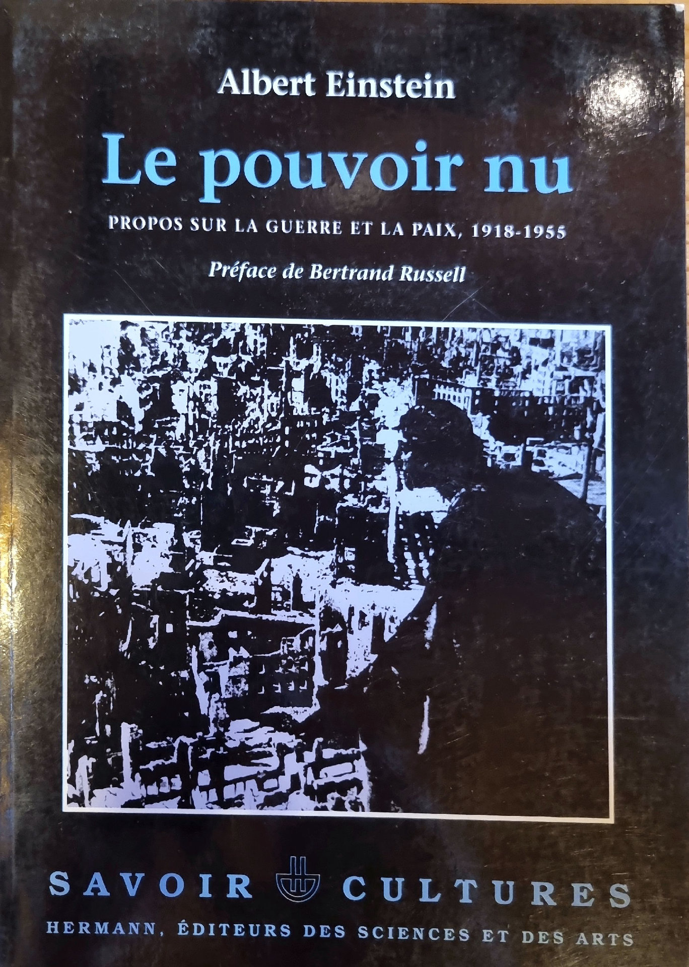 Le pouvoir nu