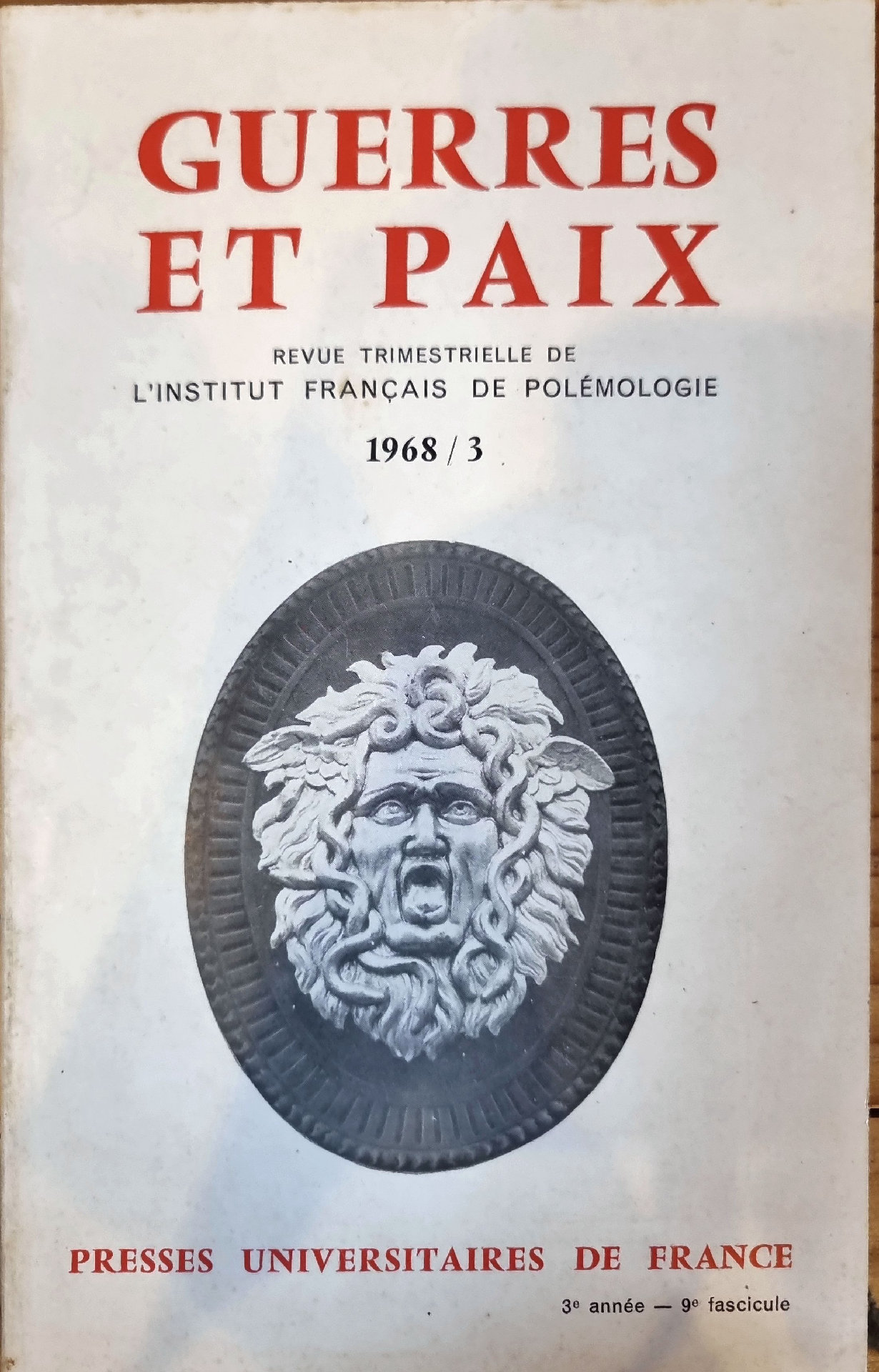 GUERRES ET PAIX