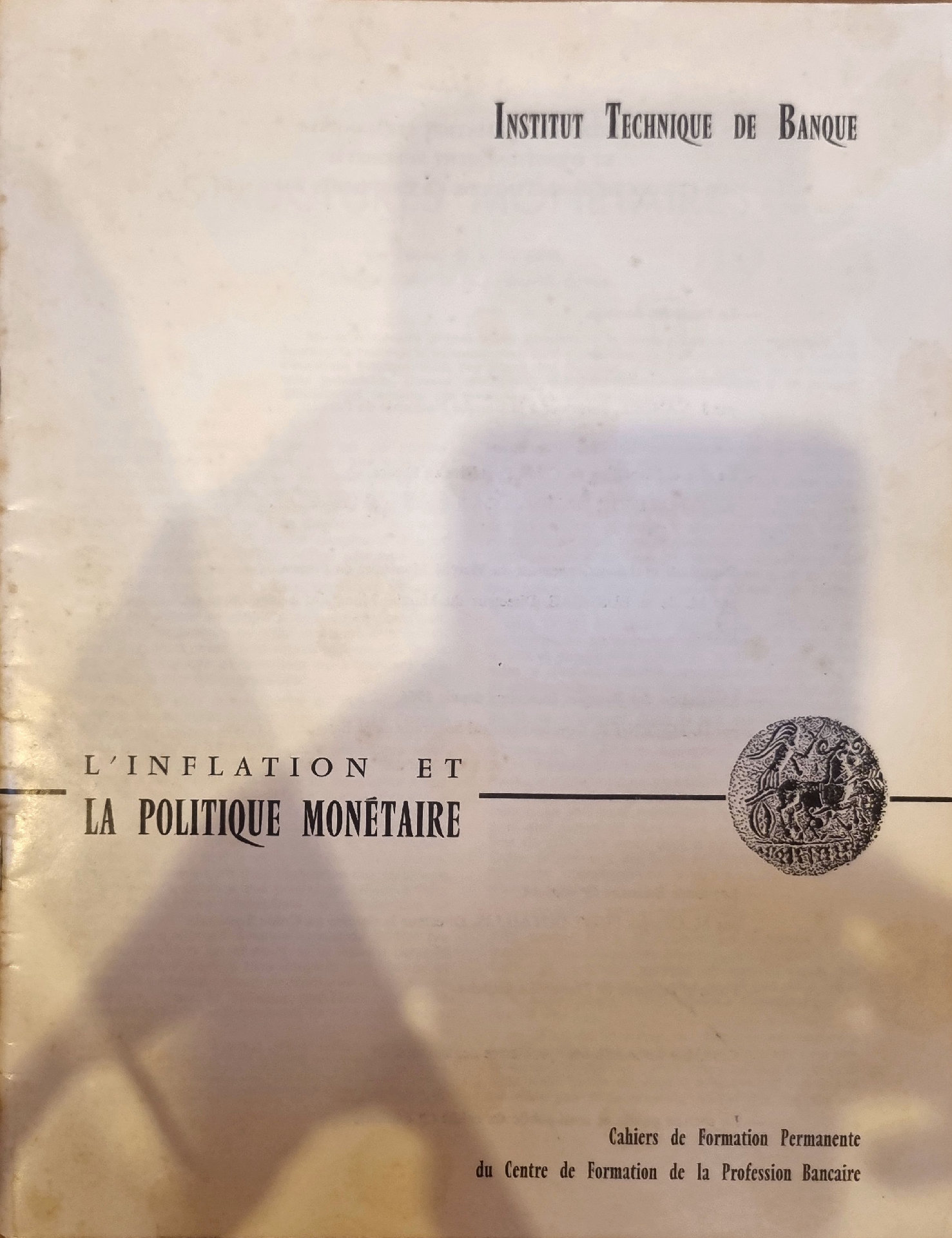 L&rsquo;INFLATION ET LA POLITIQUE MONETAIRE