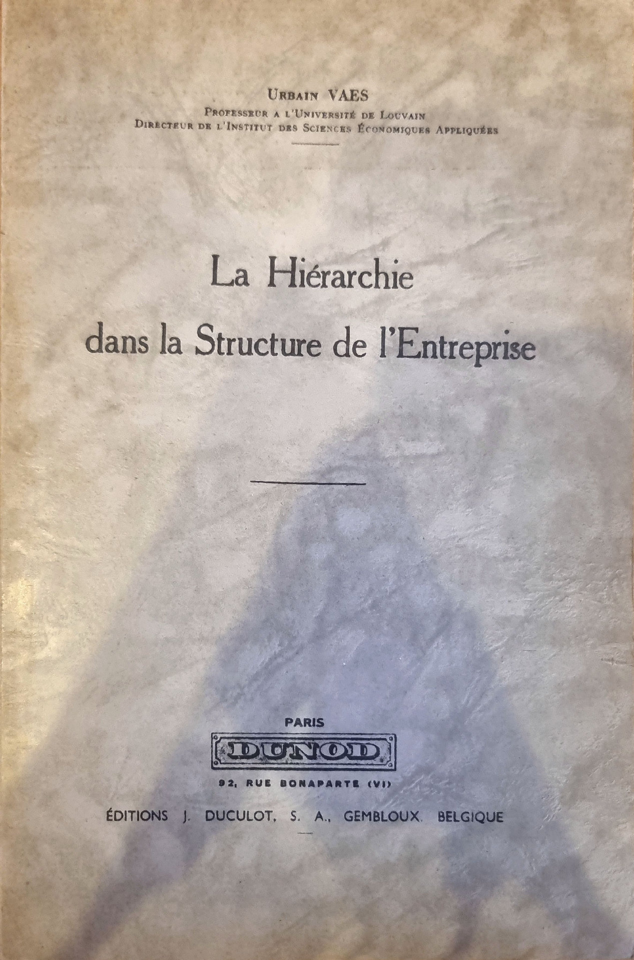 La Hiérarchie dans la Structure de l&rsquo;Entreprise